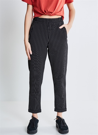 calça alfaiataria feminina listrada