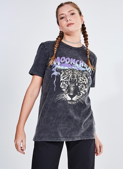 camisa feminina estampa de onça