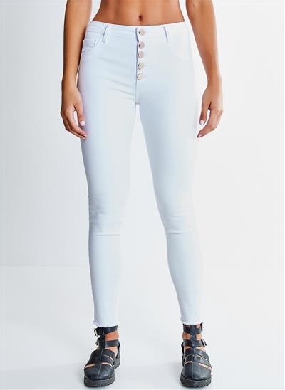 calça branca skinning feminina