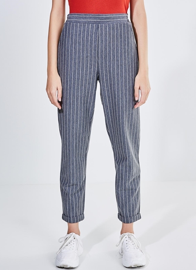 calça alfaiataria feminina listrada